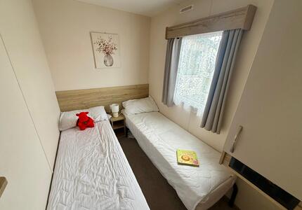 slider image 6