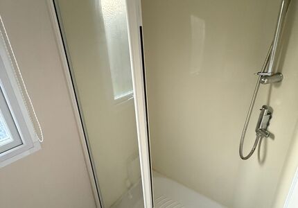 slider image 4