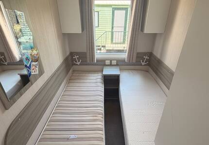 slider image 4