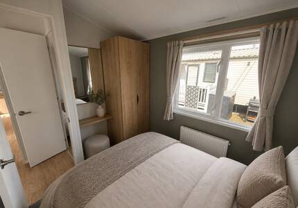 slider image 7