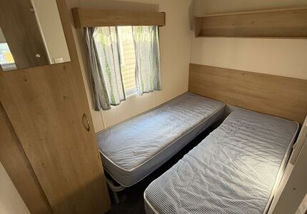slider image 1