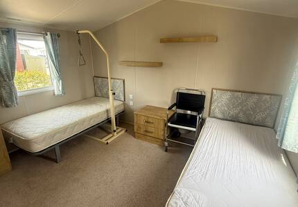 slider image 1
