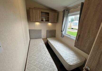 slider image 4